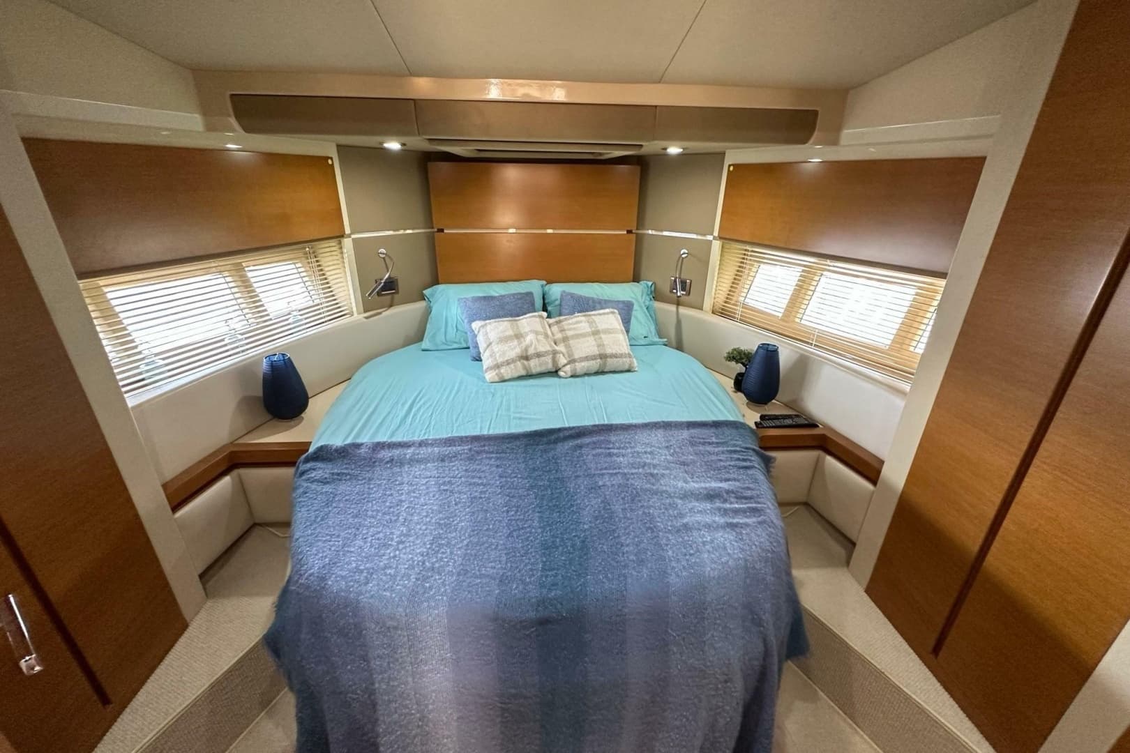 2013 Azimut Fly 53