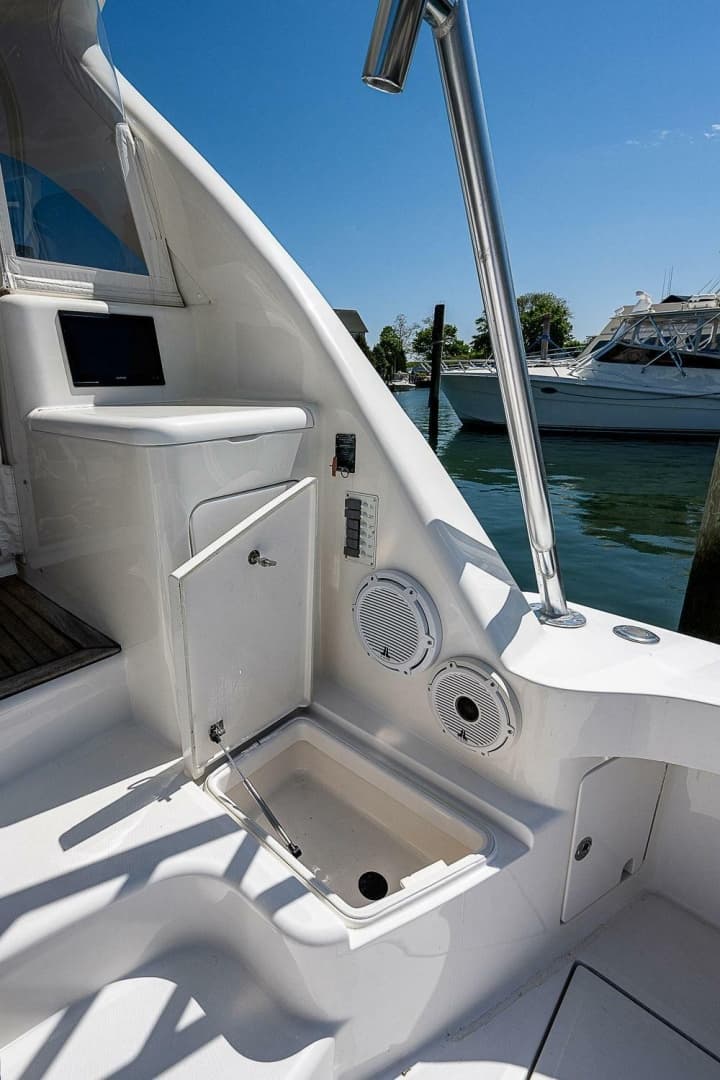 2012 Cabo 44 Hardtop Express