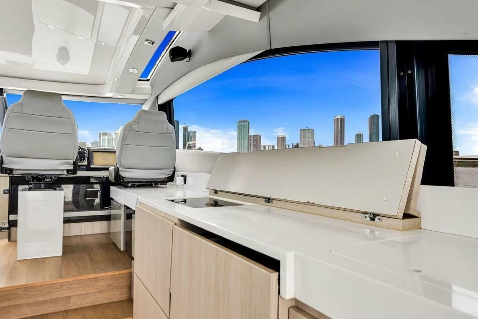2012 Fairline Targa 58
