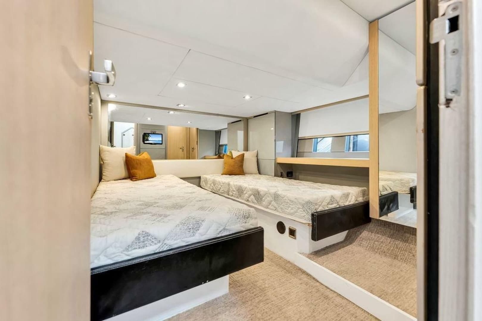 2012 Fairline Targa 58