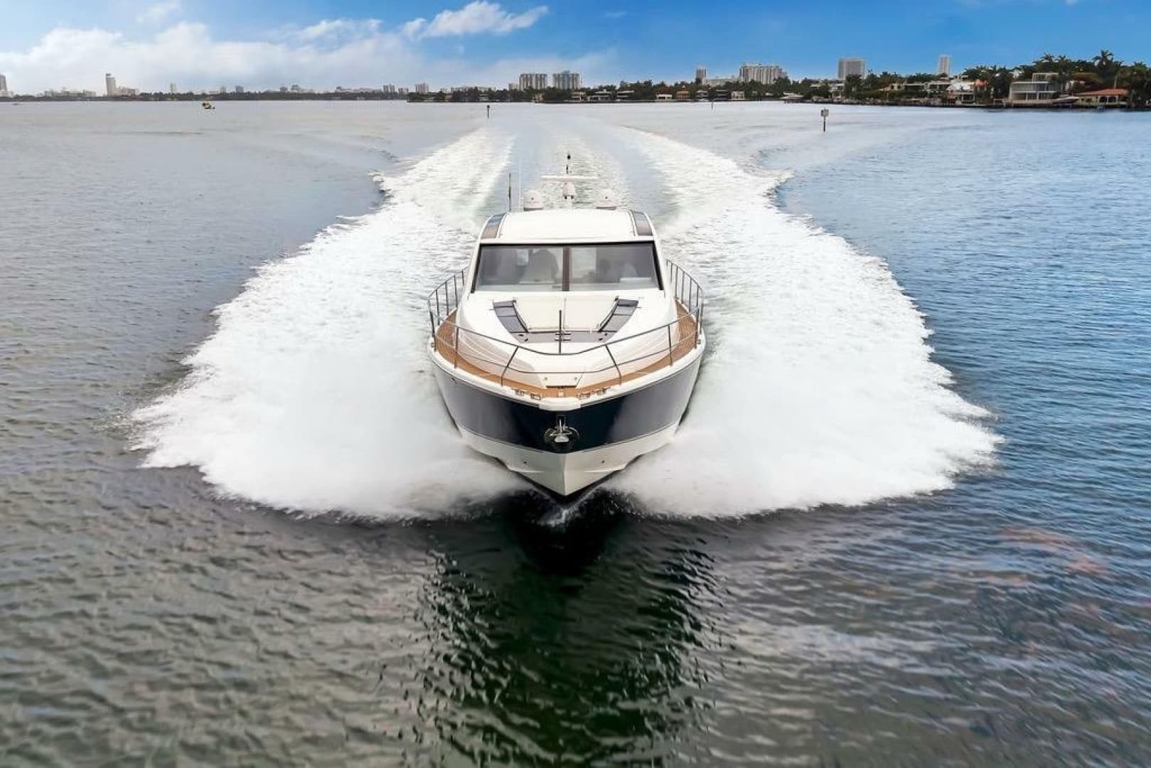 2012 Fairline Targa 58