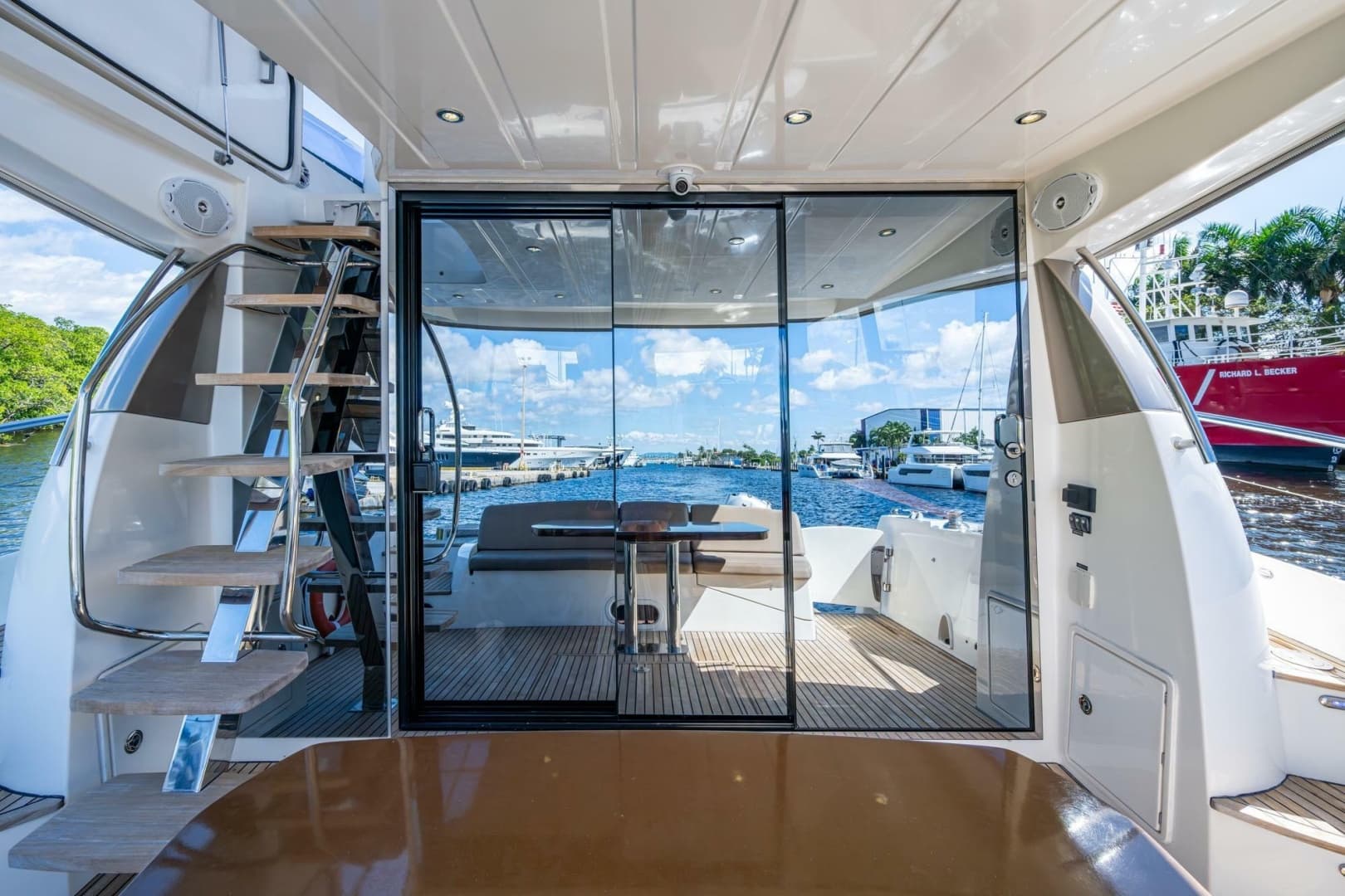 2012 Prestige 500