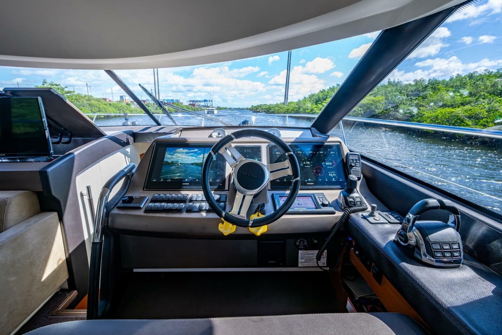 2012 Prestige 500
