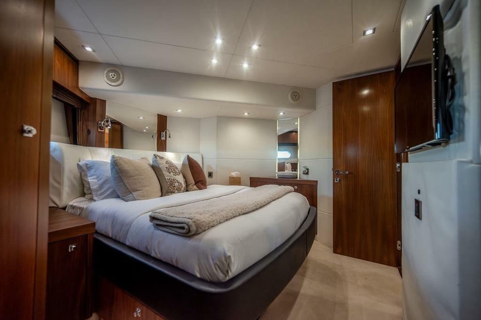 2012 Sunseeker Manhattan 73