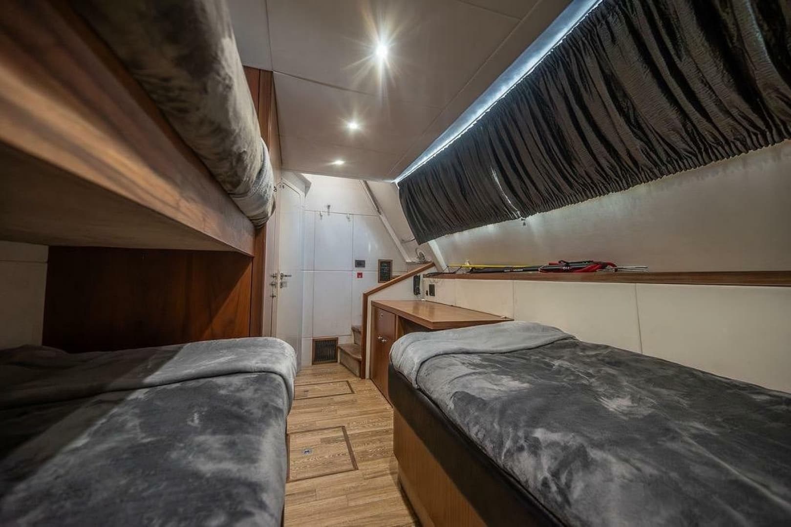 2012 Sunseeker Manhattan 73