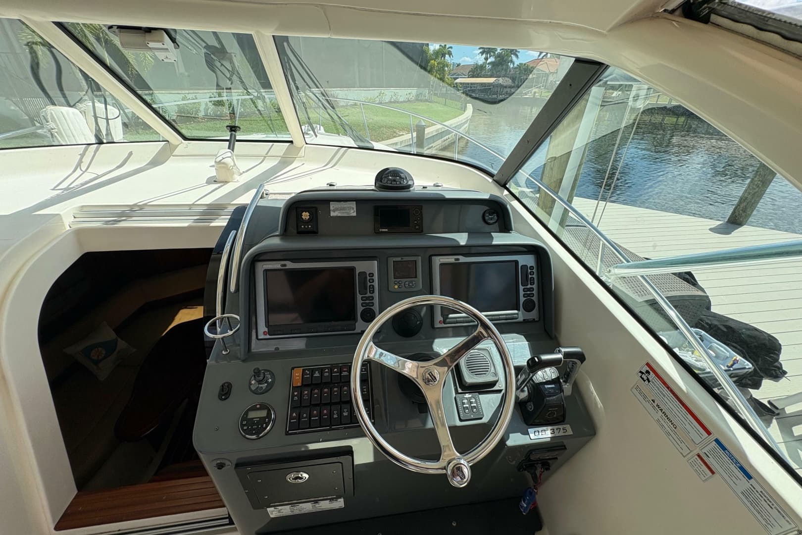 2011 Pursuit OS 375 Offshore