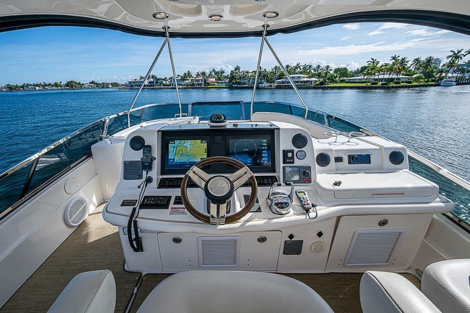 2010 Sea Ray 52 Sedan Bridge