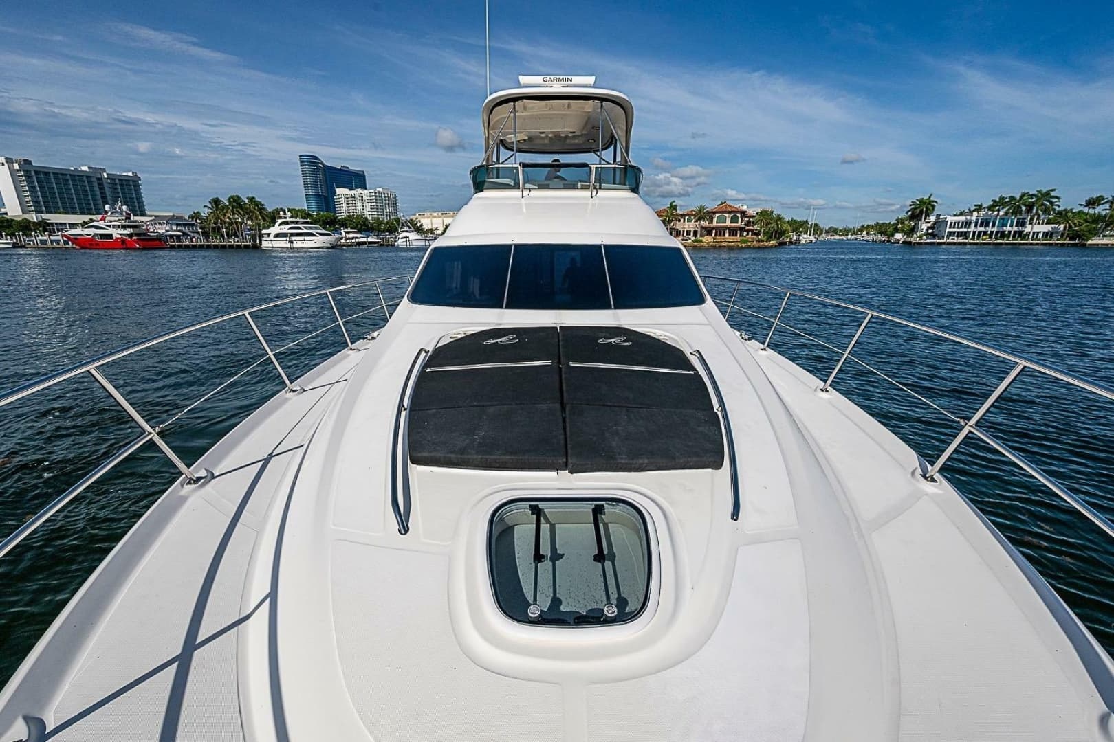 2010 Sea Ray 52 Sedan Bridge