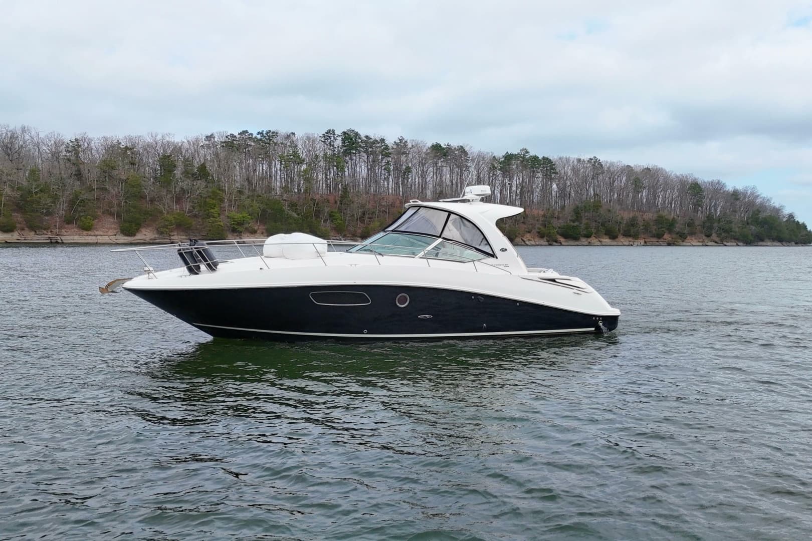 2009 Sea Ray Sundancer 350