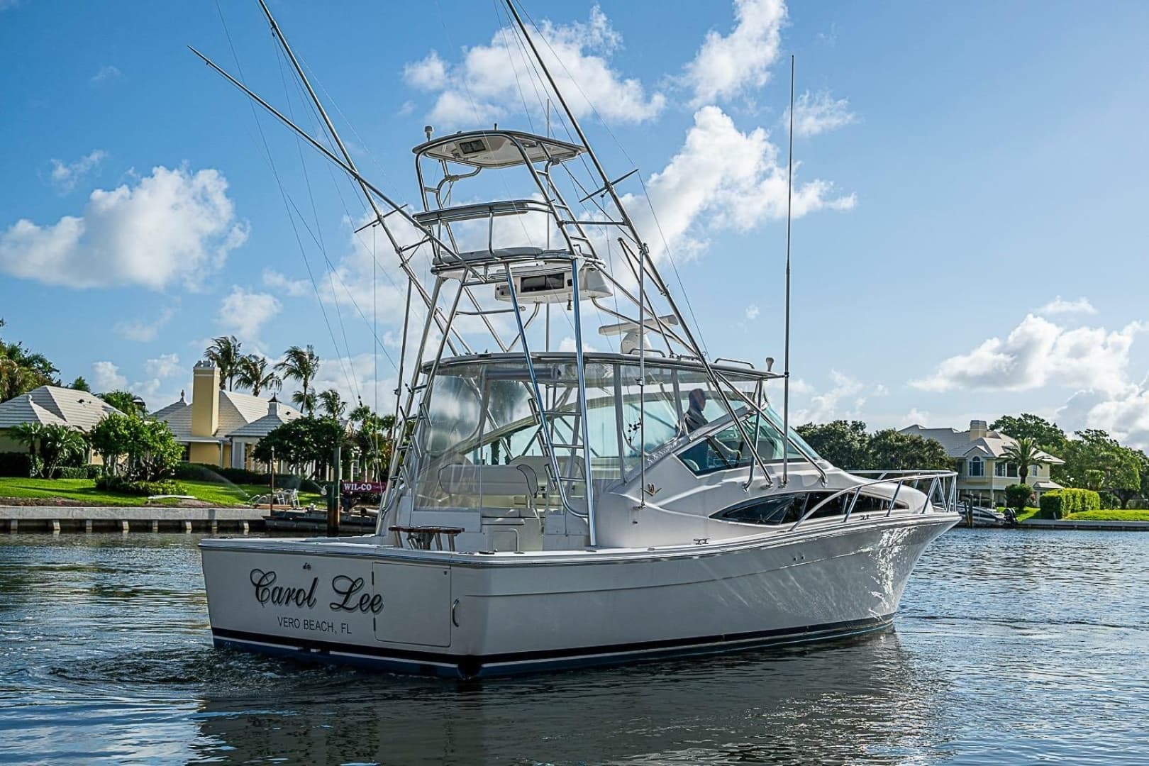 2008 Bertram 360