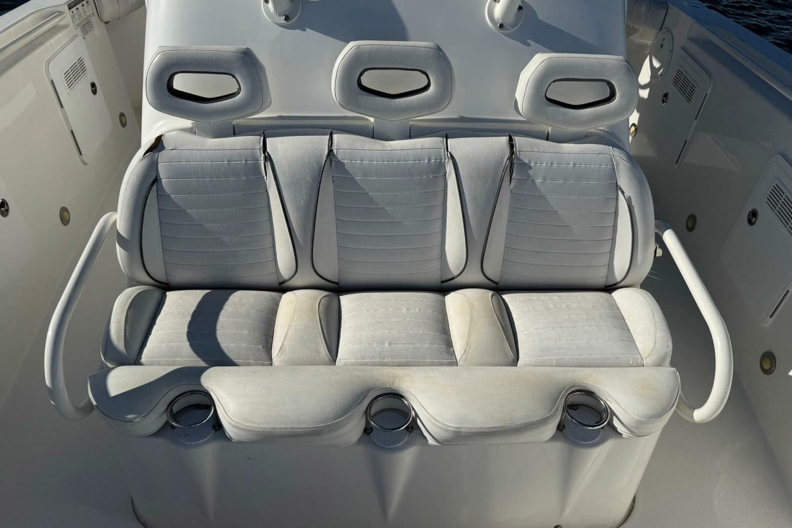 2008 Everglades 350 Center Console