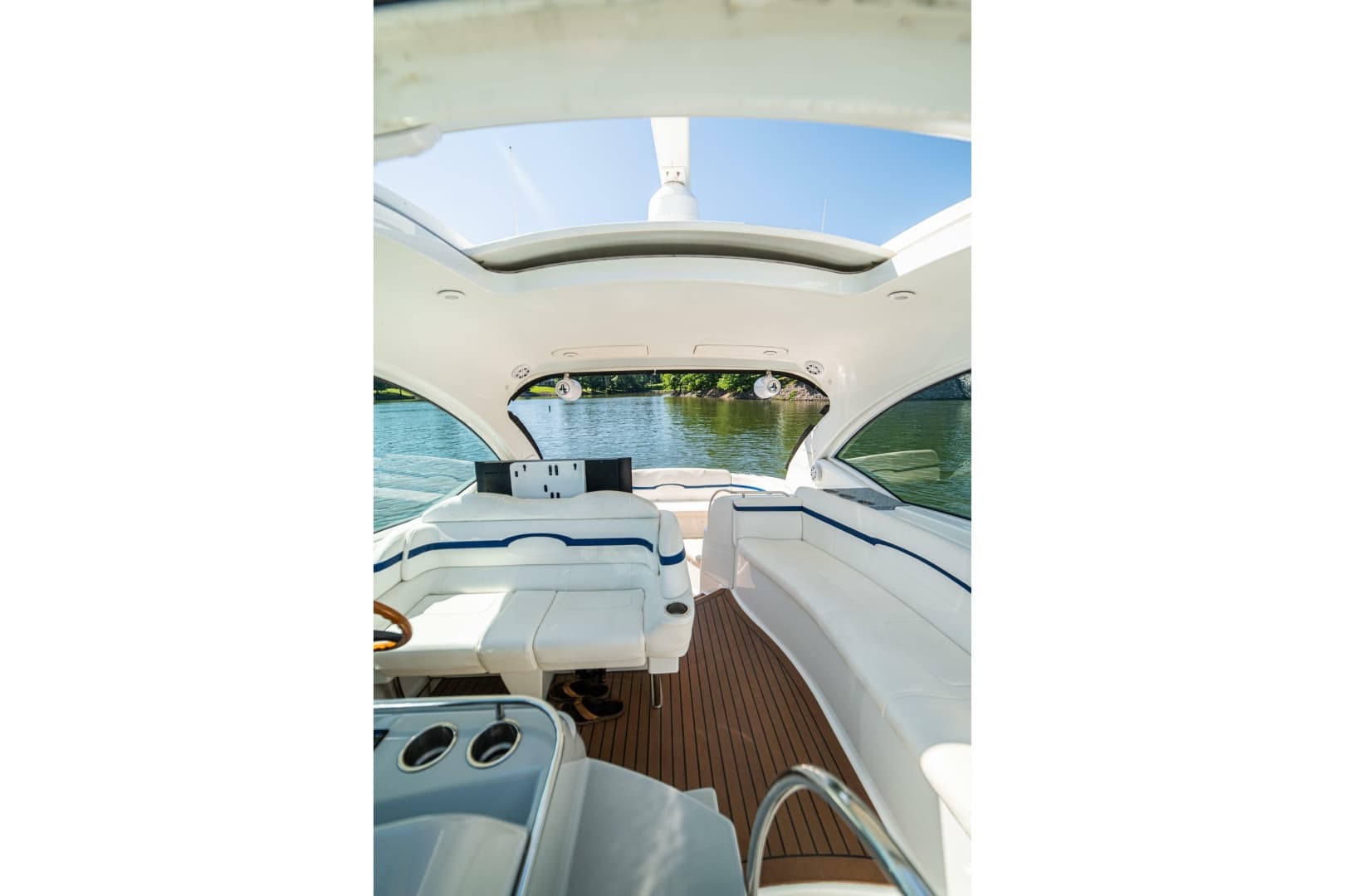 2008 Formula 45 Yacht