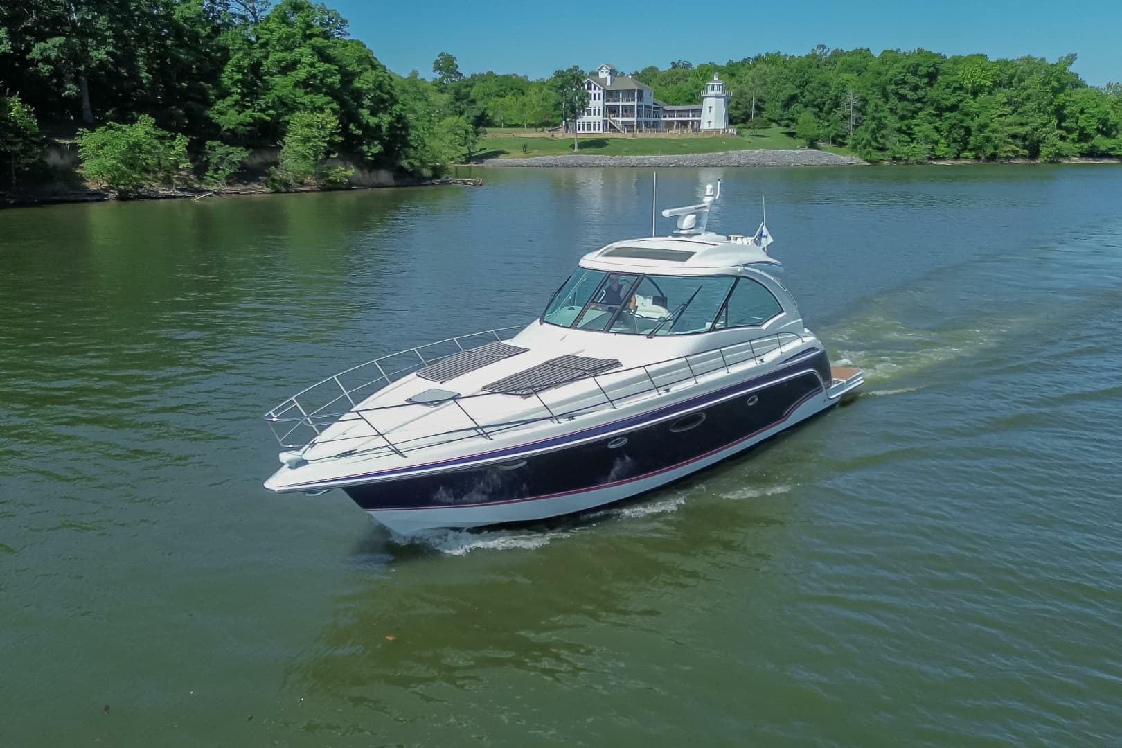 2008 Formula 45 Yacht