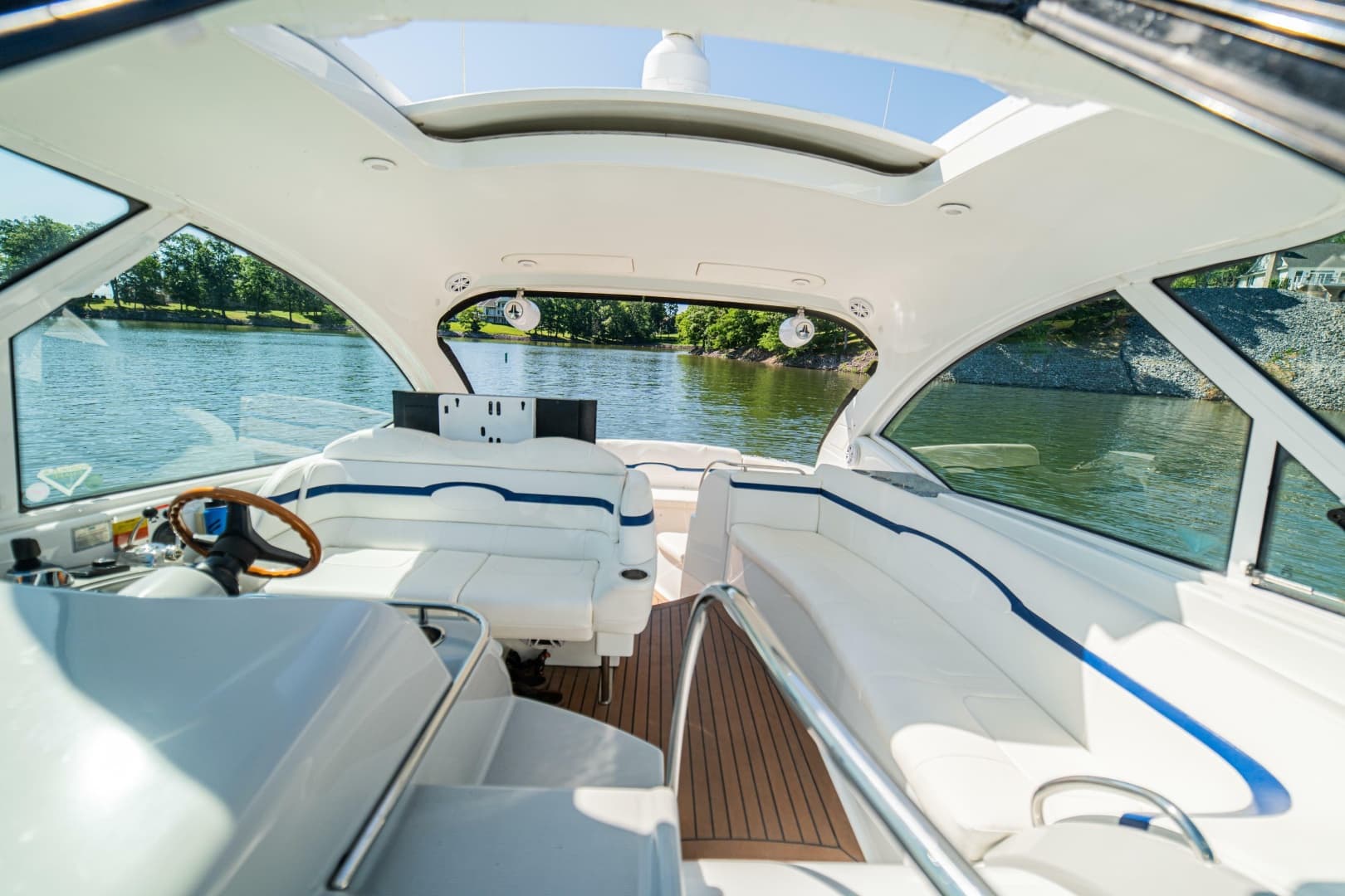 2008 Formula 45 Yacht