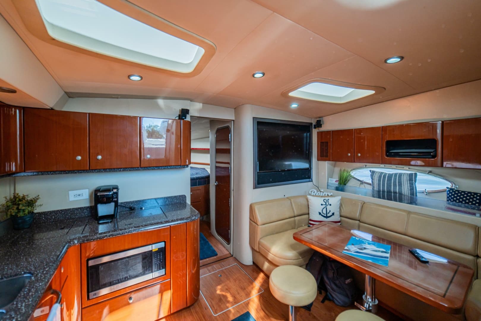 2008 Formula 45 Yacht