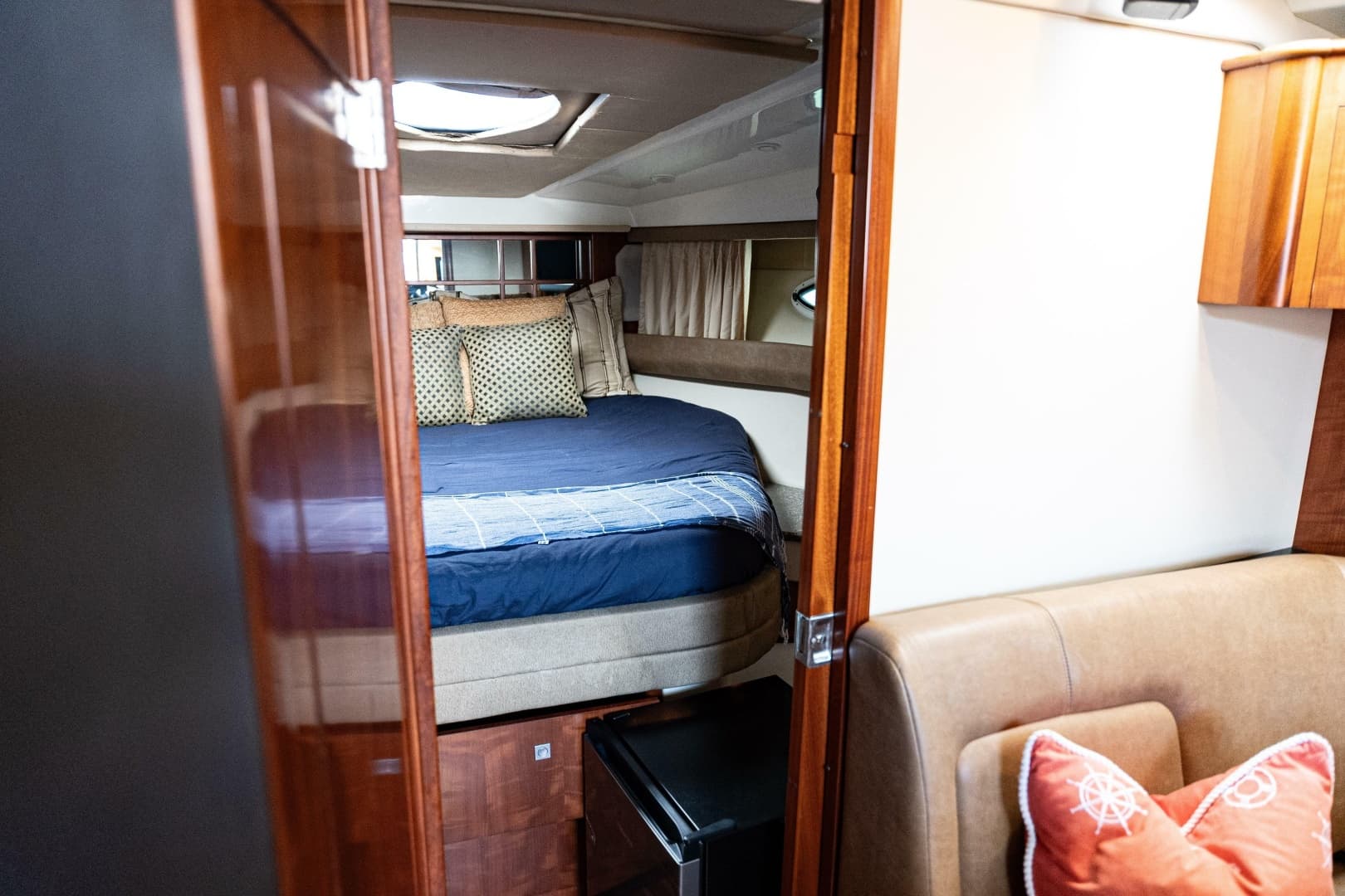 2008 Monterey 400 Sport Yacht