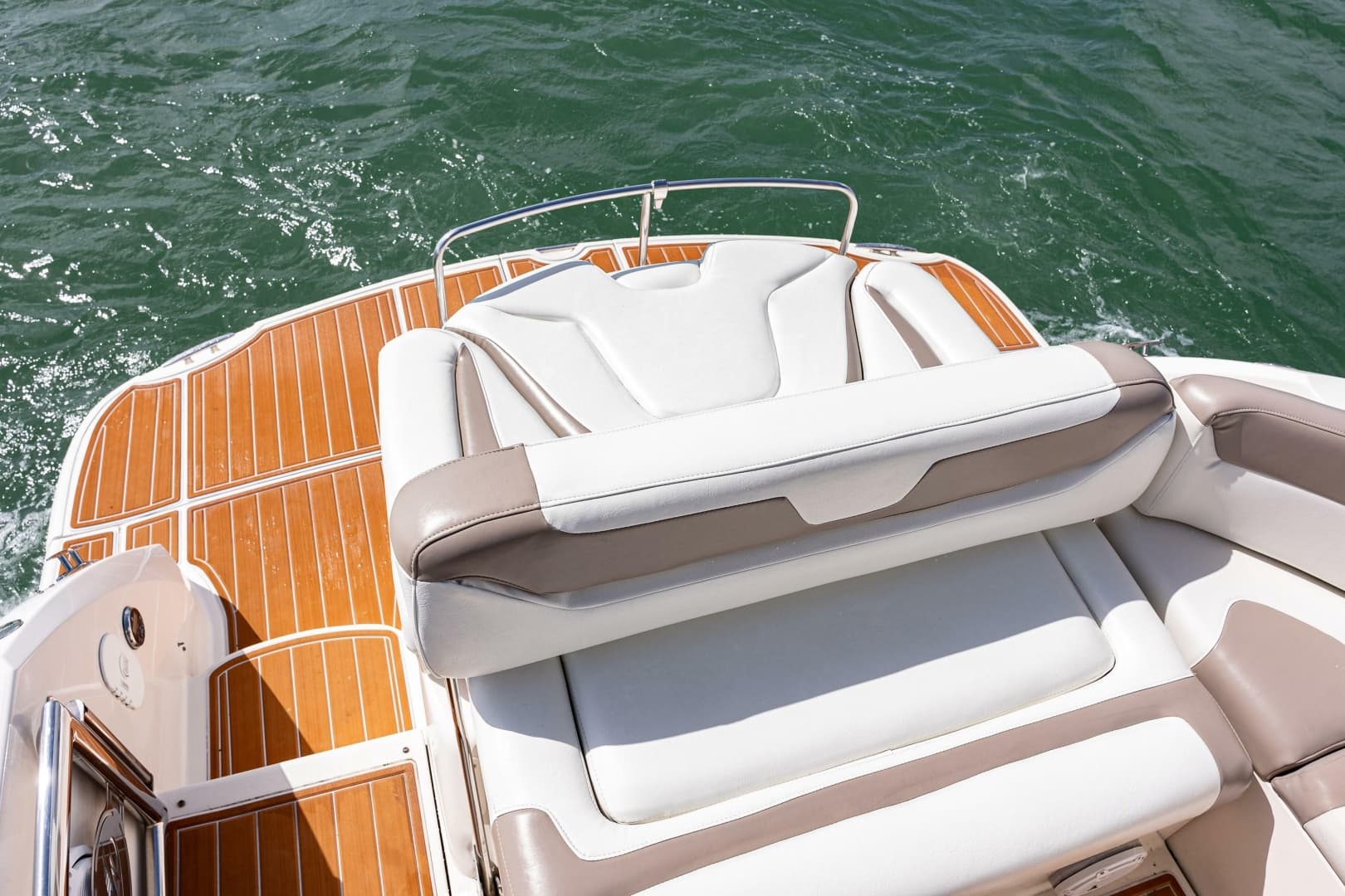 2008 Monterey 400 Sport Yacht