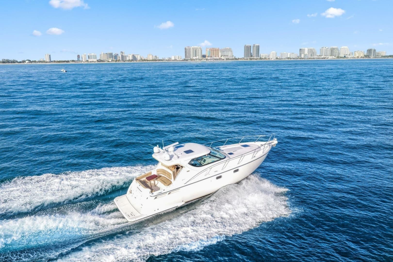 2008 Tiara Yachts 4300 Sovran