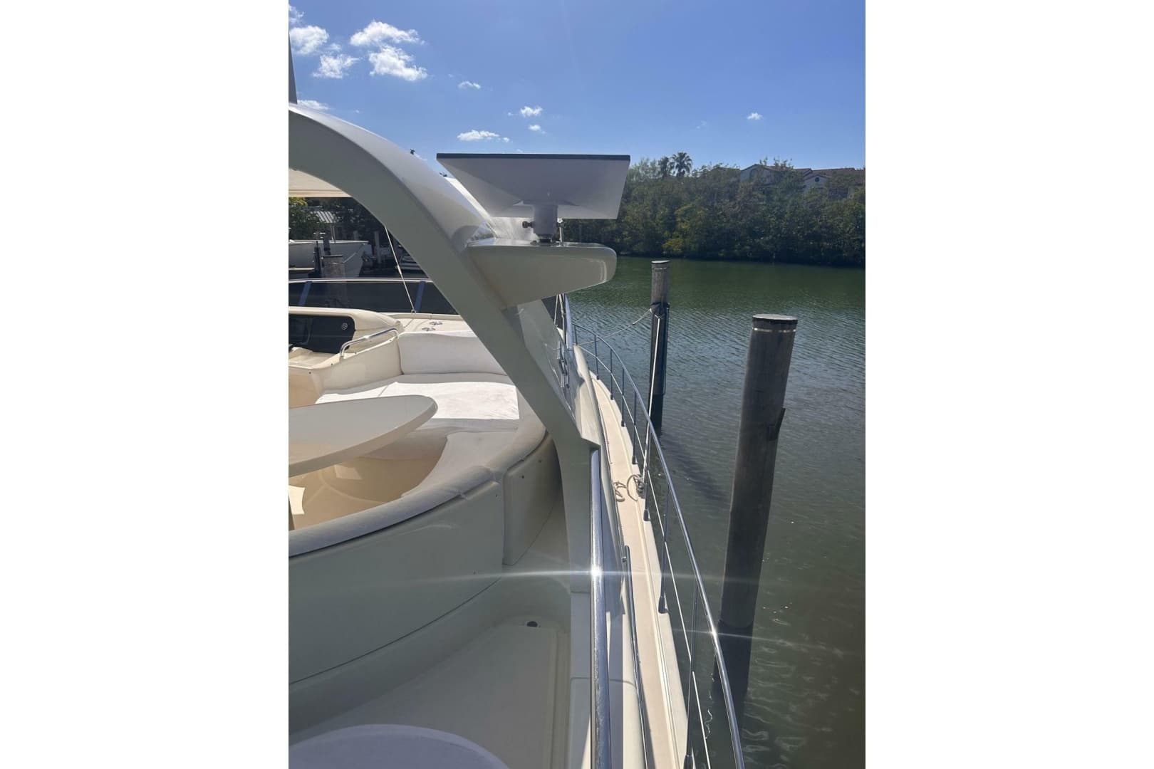 2007 Azimut 55E