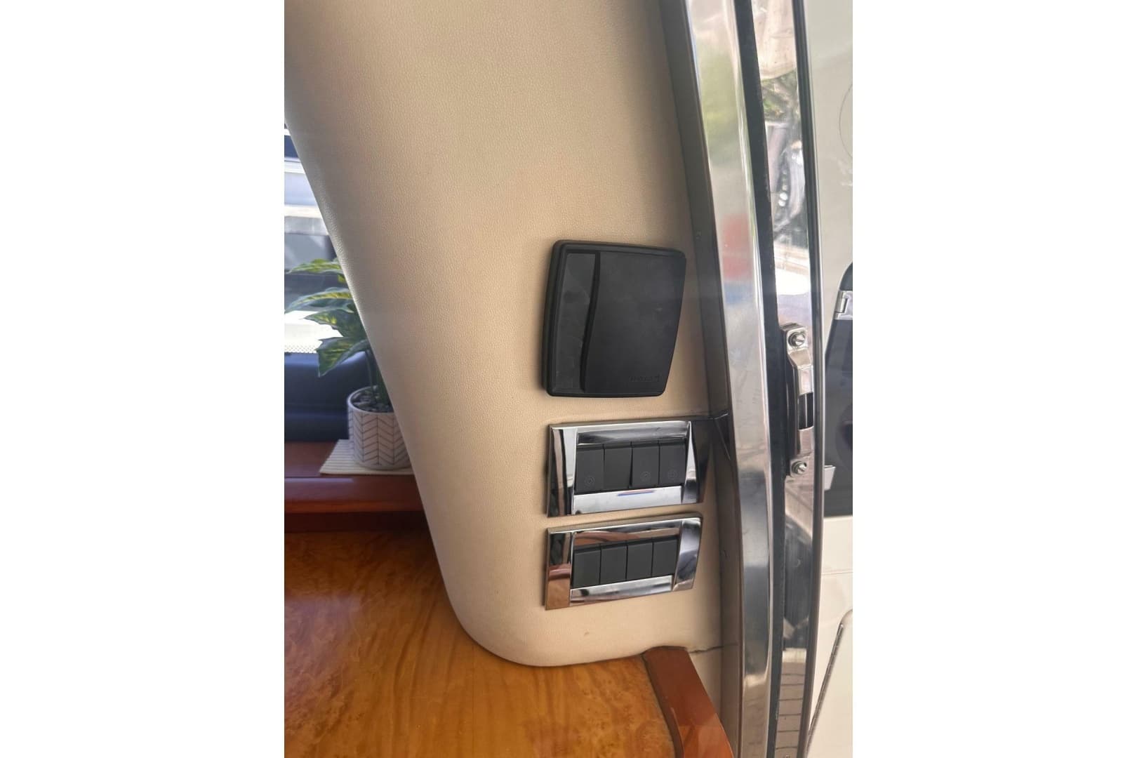 2007 Azimut 55E