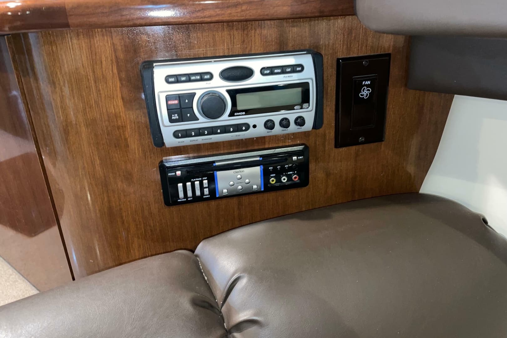 2007 Carver 360 Mariner