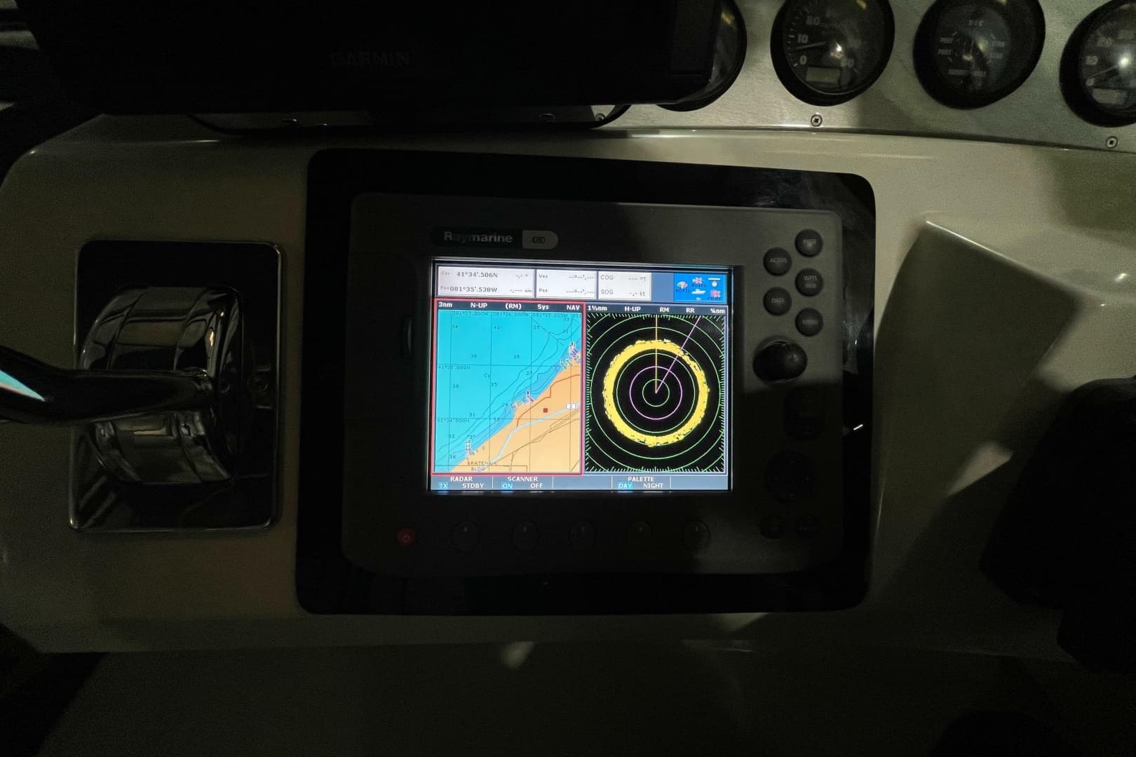 2007 Carver 360 Mariner