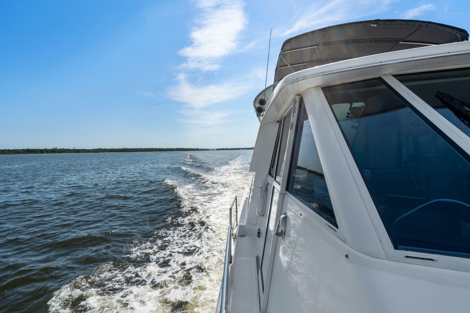 2007 Meridian 490 Pilothouse