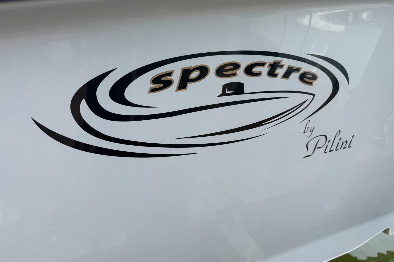 2007 Spectre 34