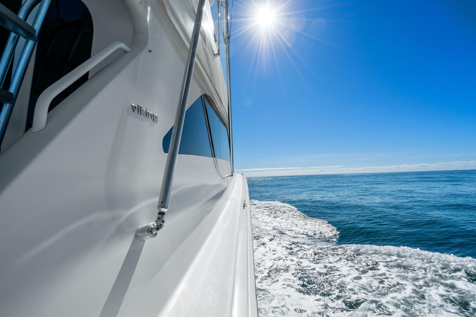2007 Viking 56 Convertible