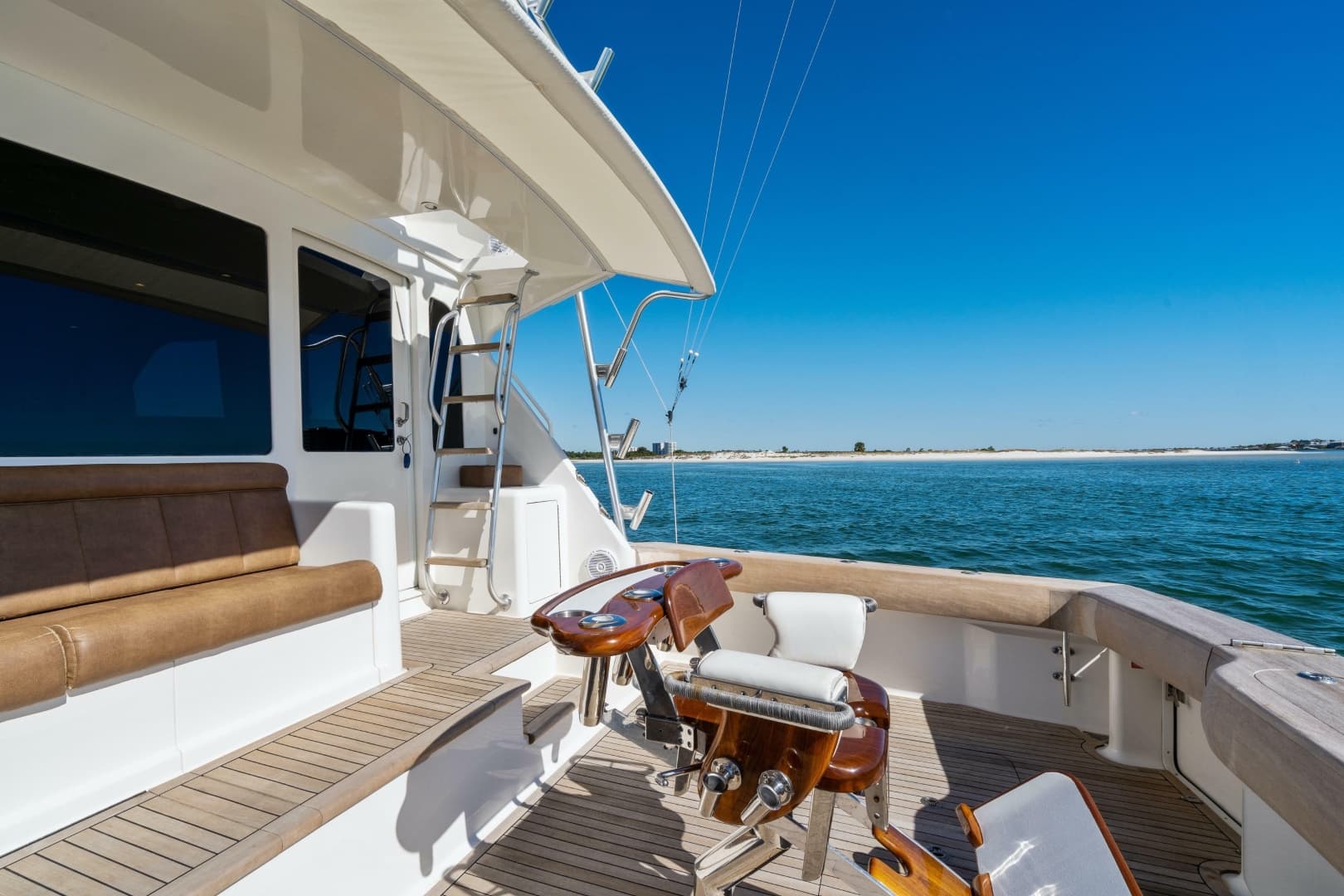 2007 Viking 56 Convertible