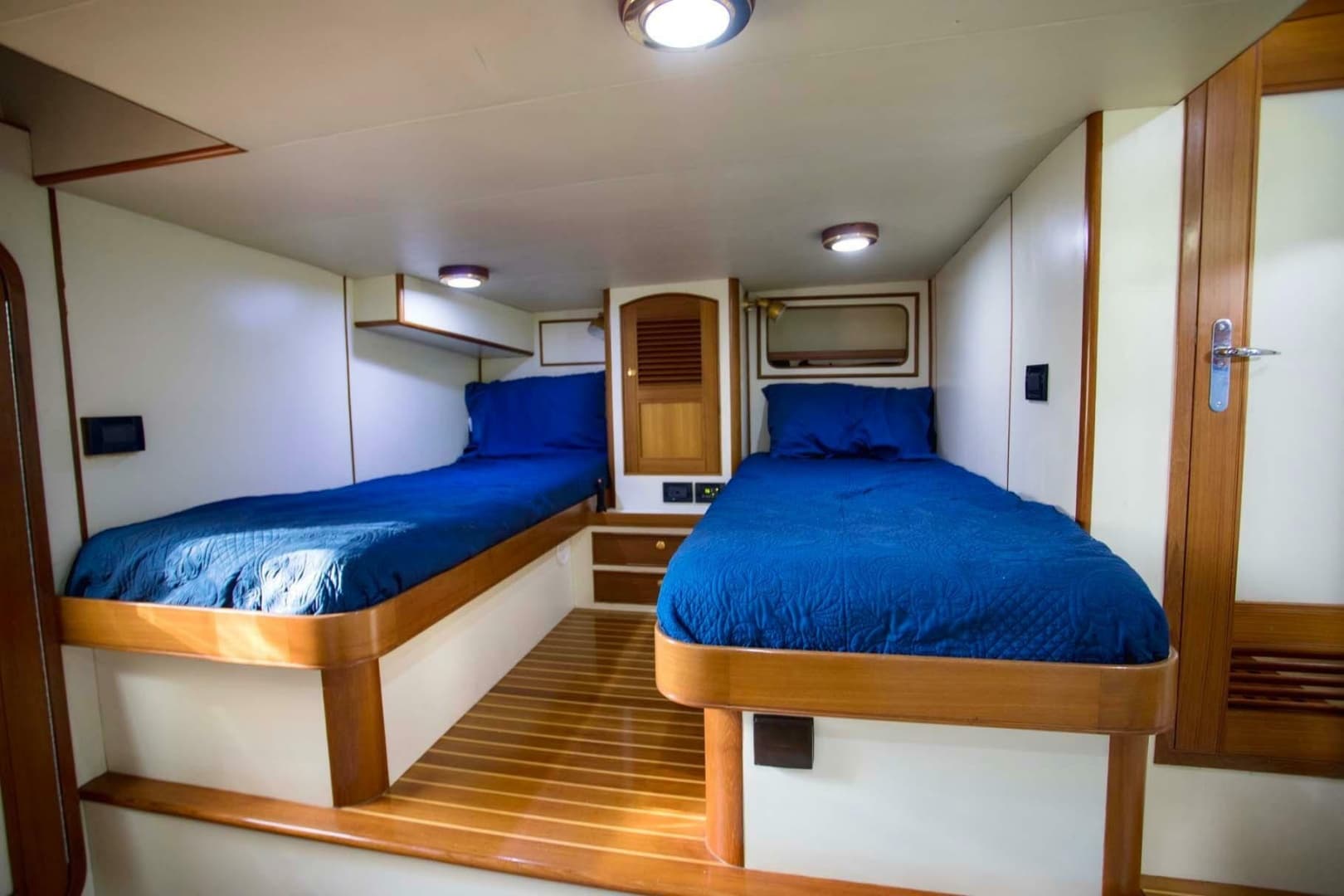 2006 Marlow 72E LRC