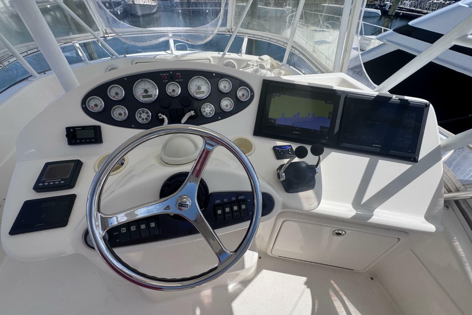 2006 Riviera 37 Flybridge