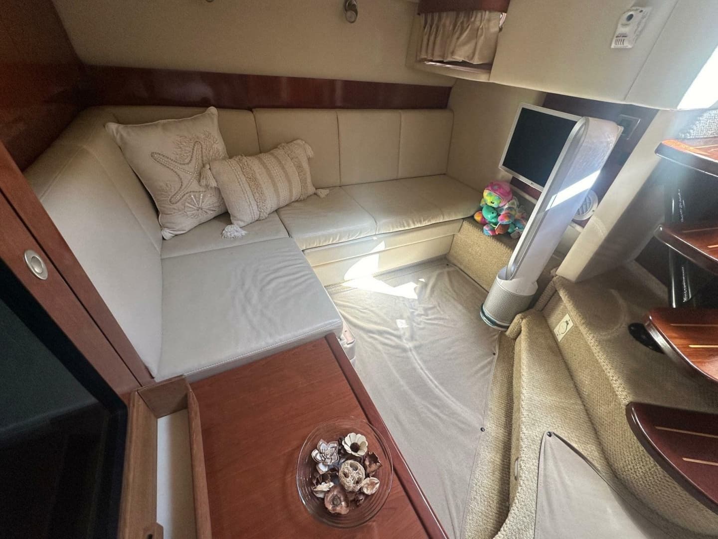 2006 Sea Ray 380 Sundancer