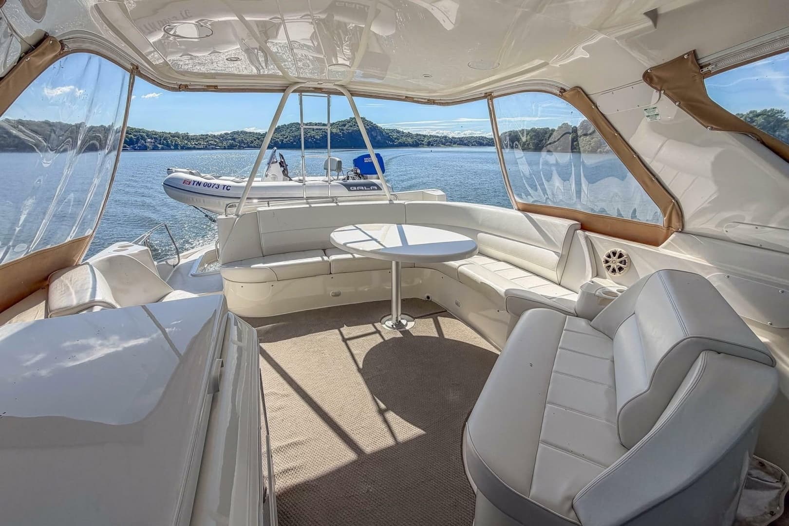 2005 Carver 570 Voyager Pilothouse