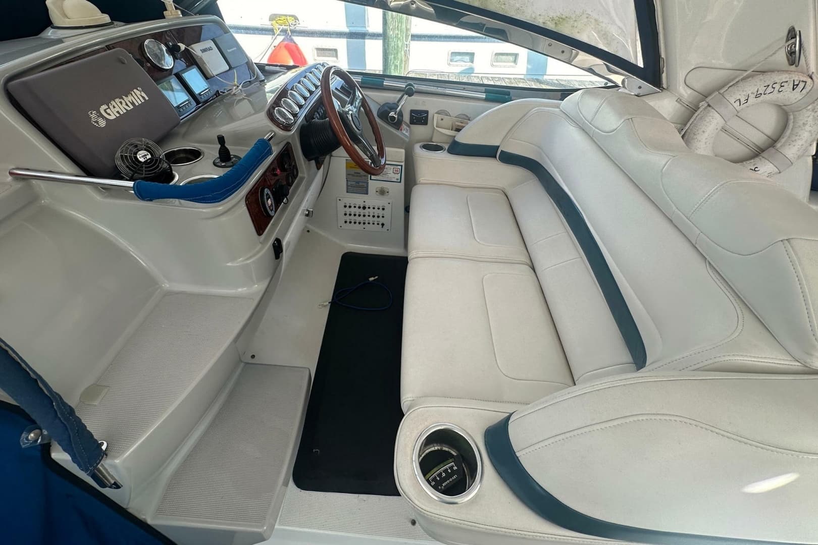 2005 Formula 37 Performance Cruiser