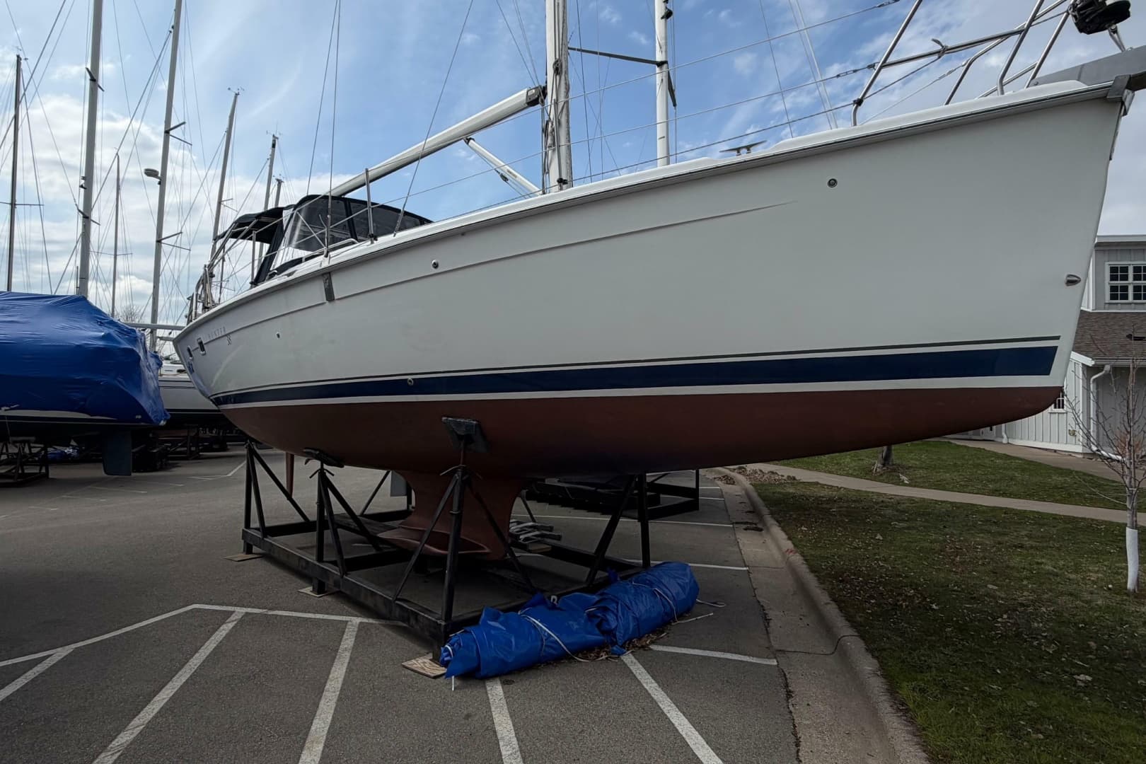 2005 Hunter 38