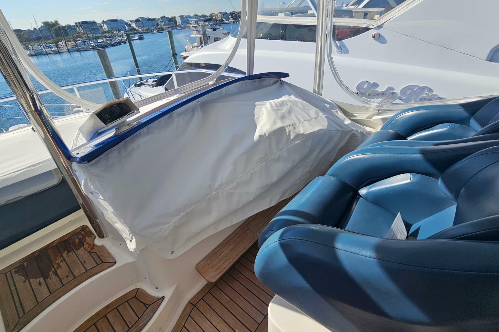 2005 Neptunus 56 Flybridge