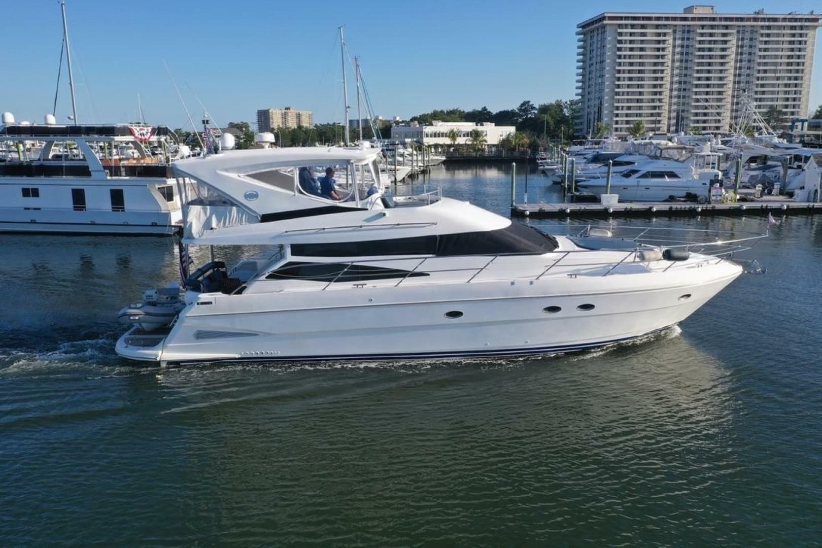 2005 Neptunus 56 Flybridge