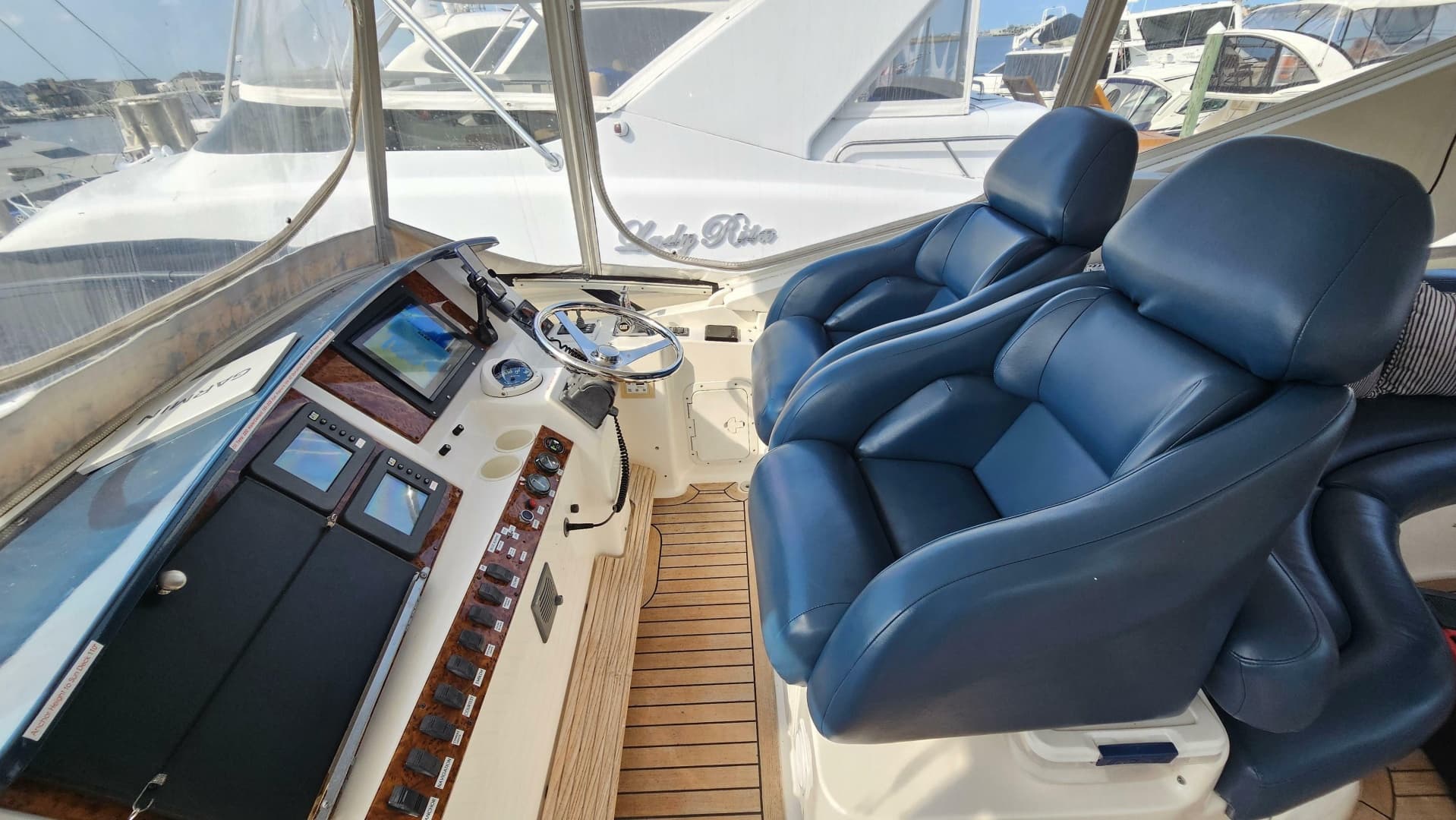 2005 Neptunus 56 Flybridge
