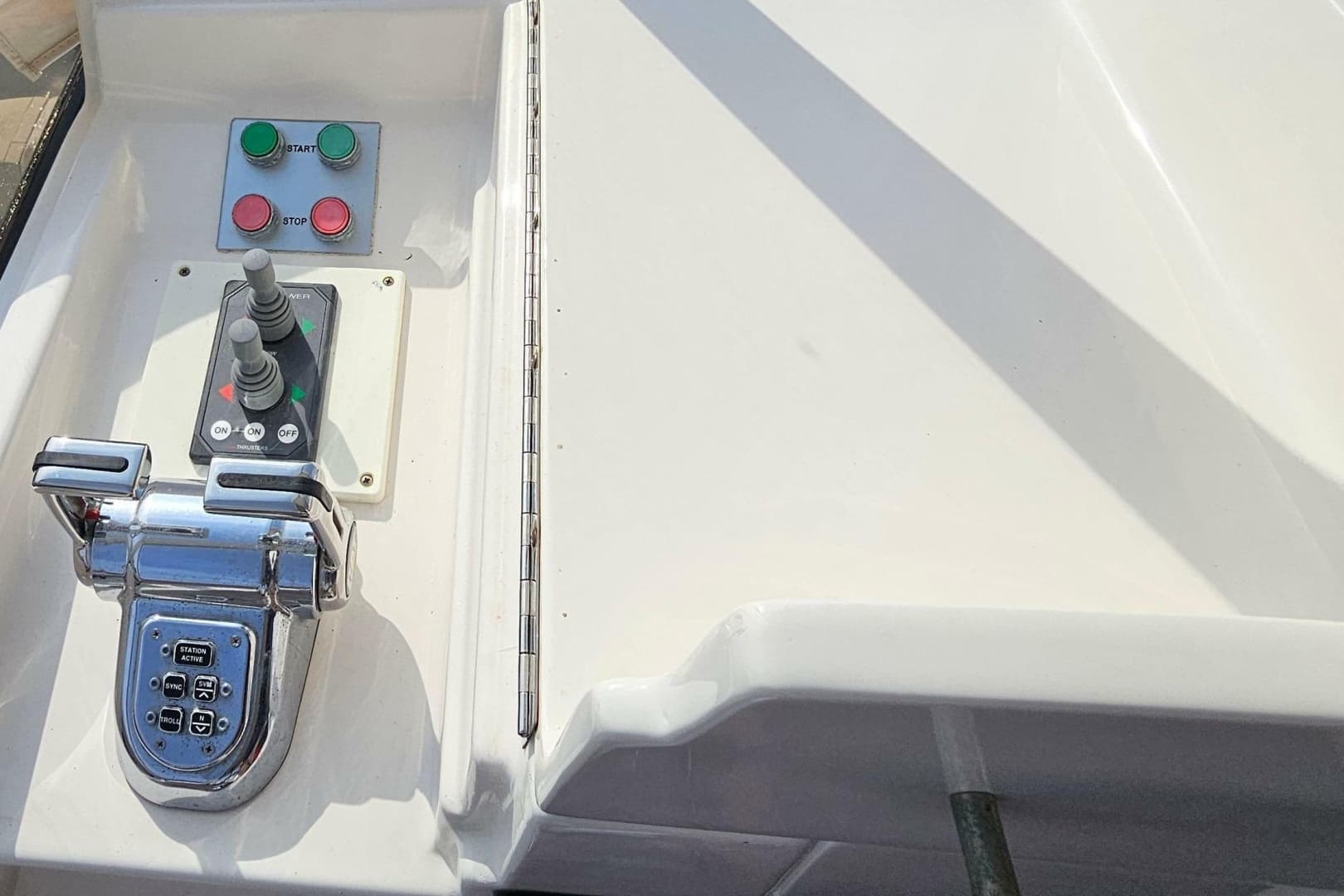 2005 Neptunus 56 Flybridge