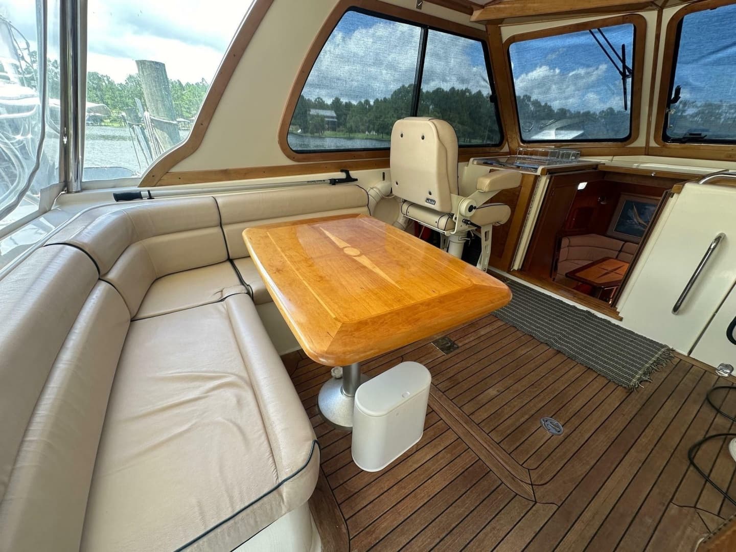 2005 Sabre 42 Express