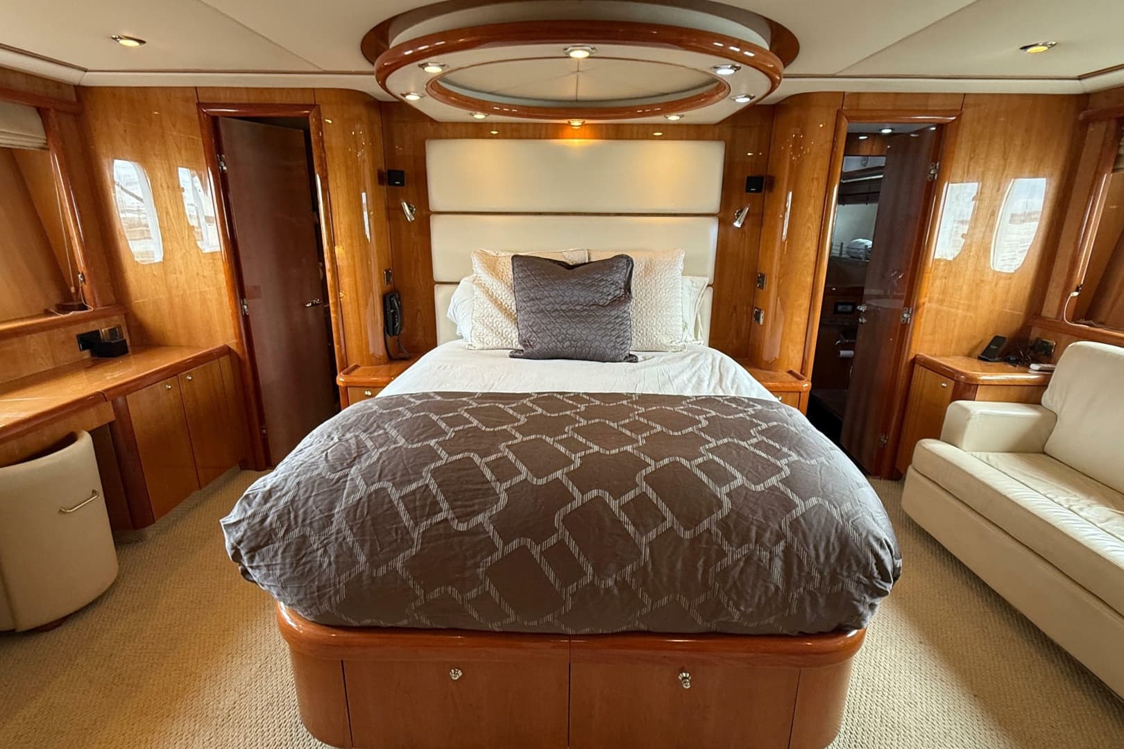 2005 Sunseeker 75 Yacht