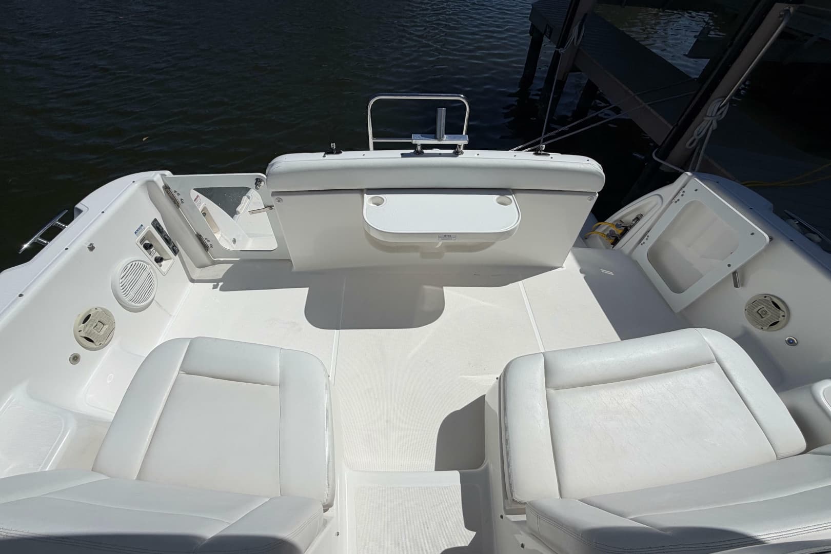 2005 Tiara Yachts 3600 Sovran