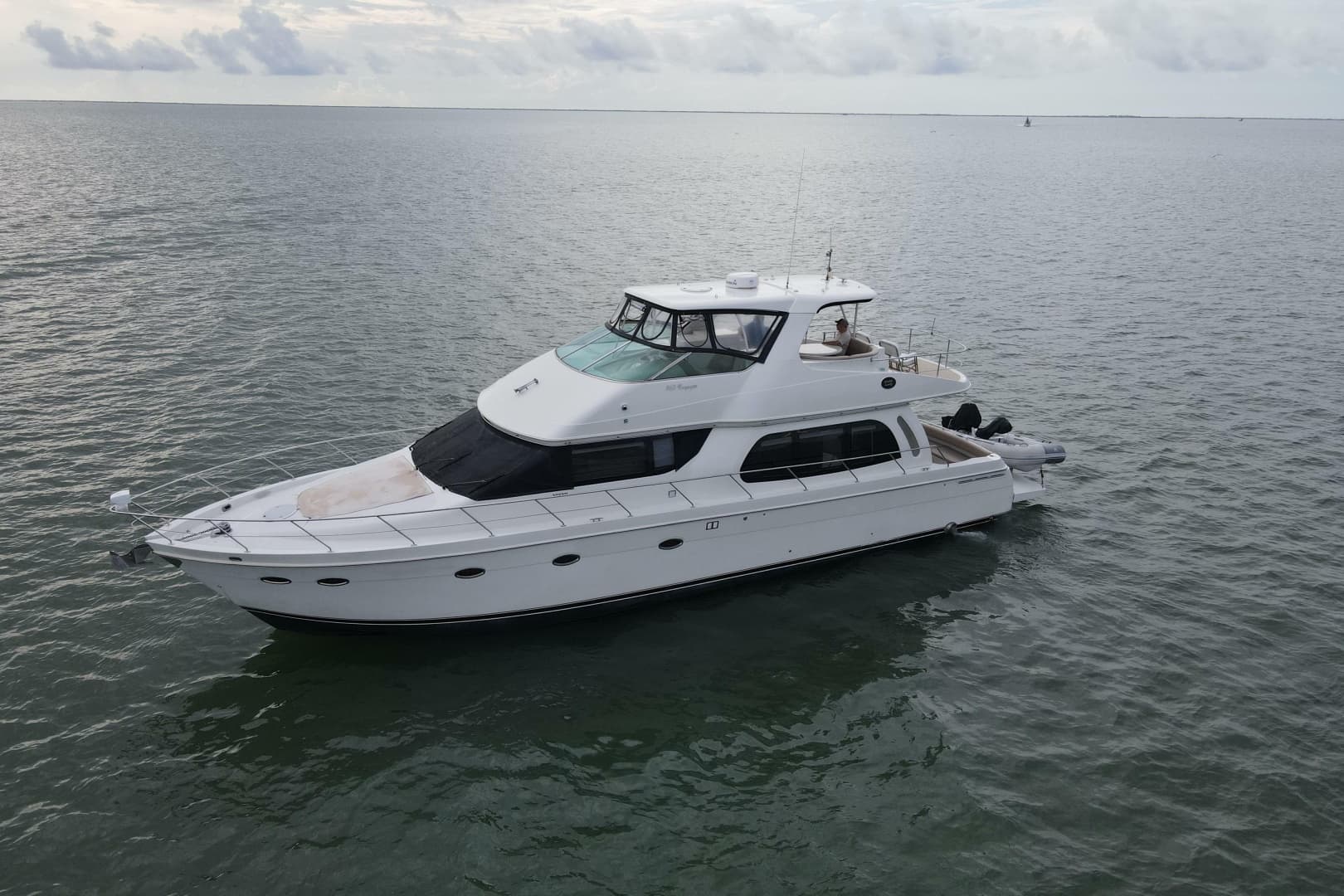 2004 Carver 560 Voyager
