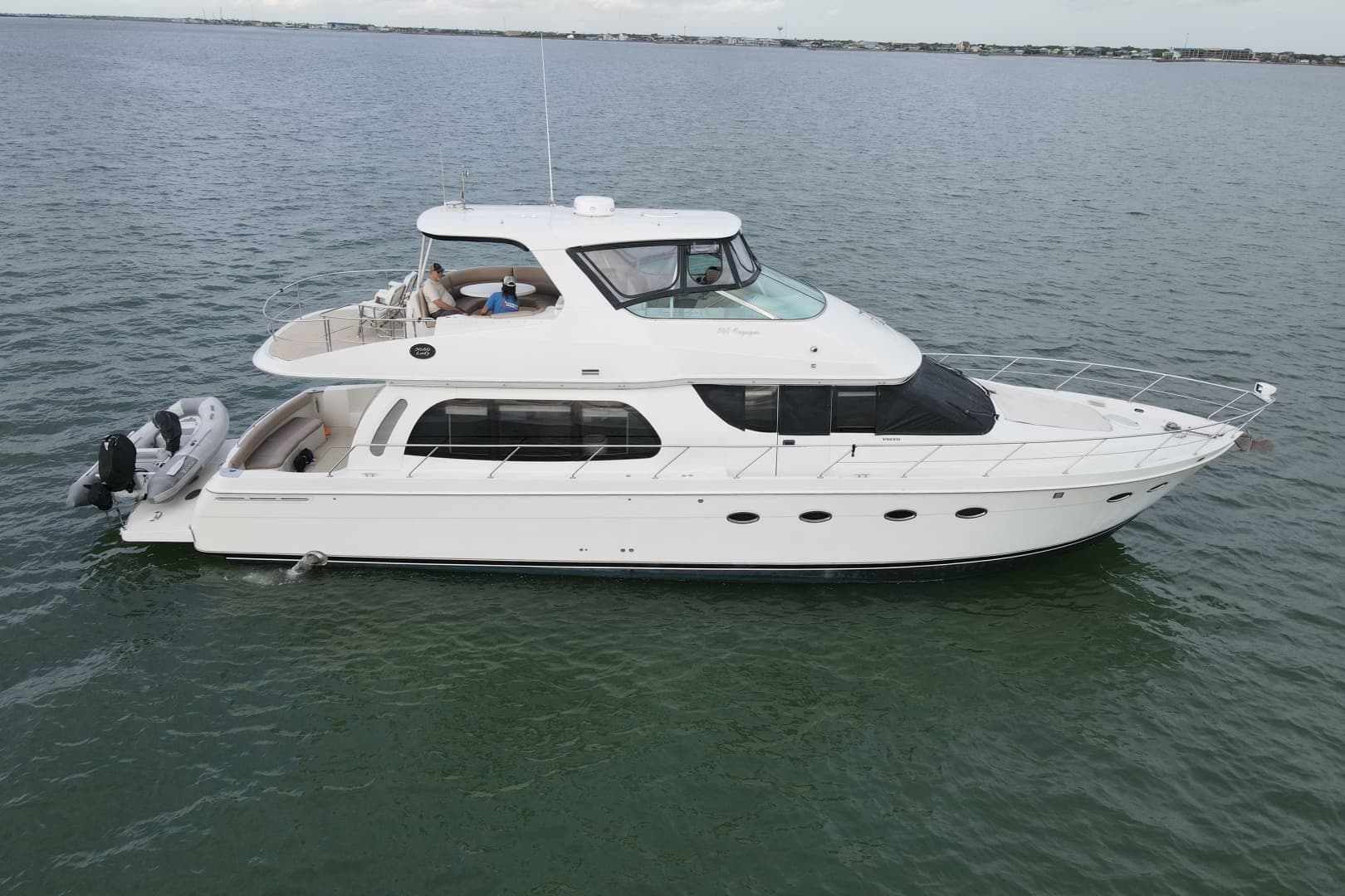 2004 Carver 560 Voyager