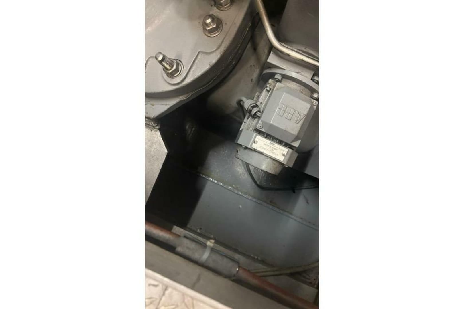 2004 Custom Supply Boat