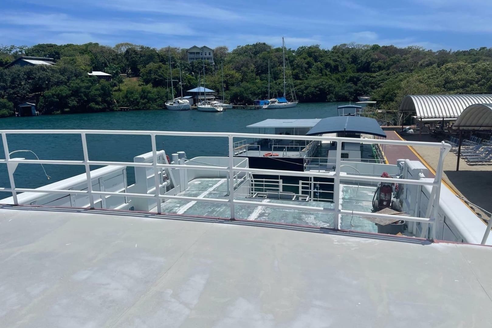 2004 Custom Supply Boat