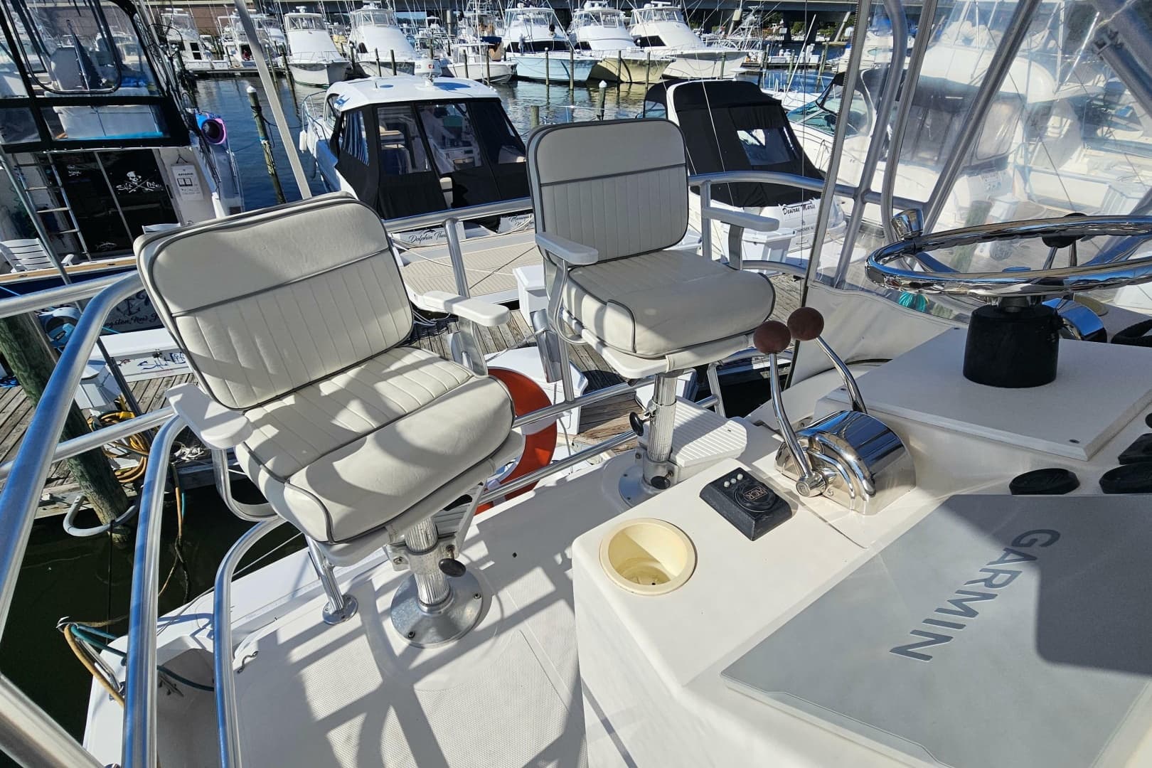 2004 Luhrs 34 Convertible