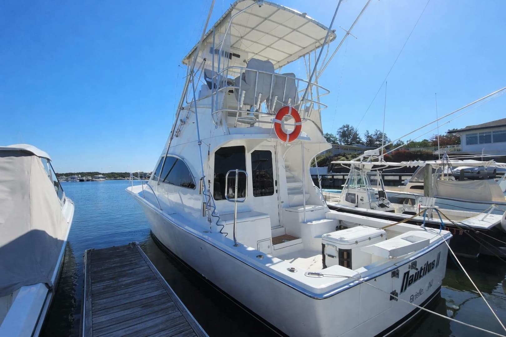 2004 Luhrs 34 Convertible