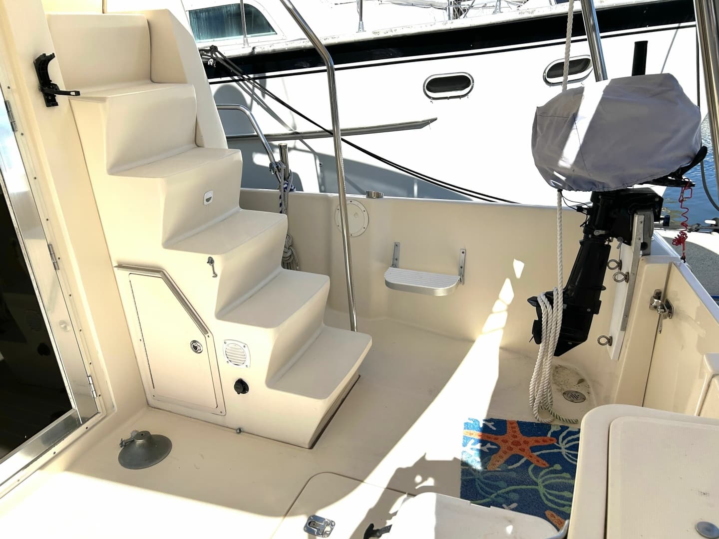 2004 Mainship 400 Trawler